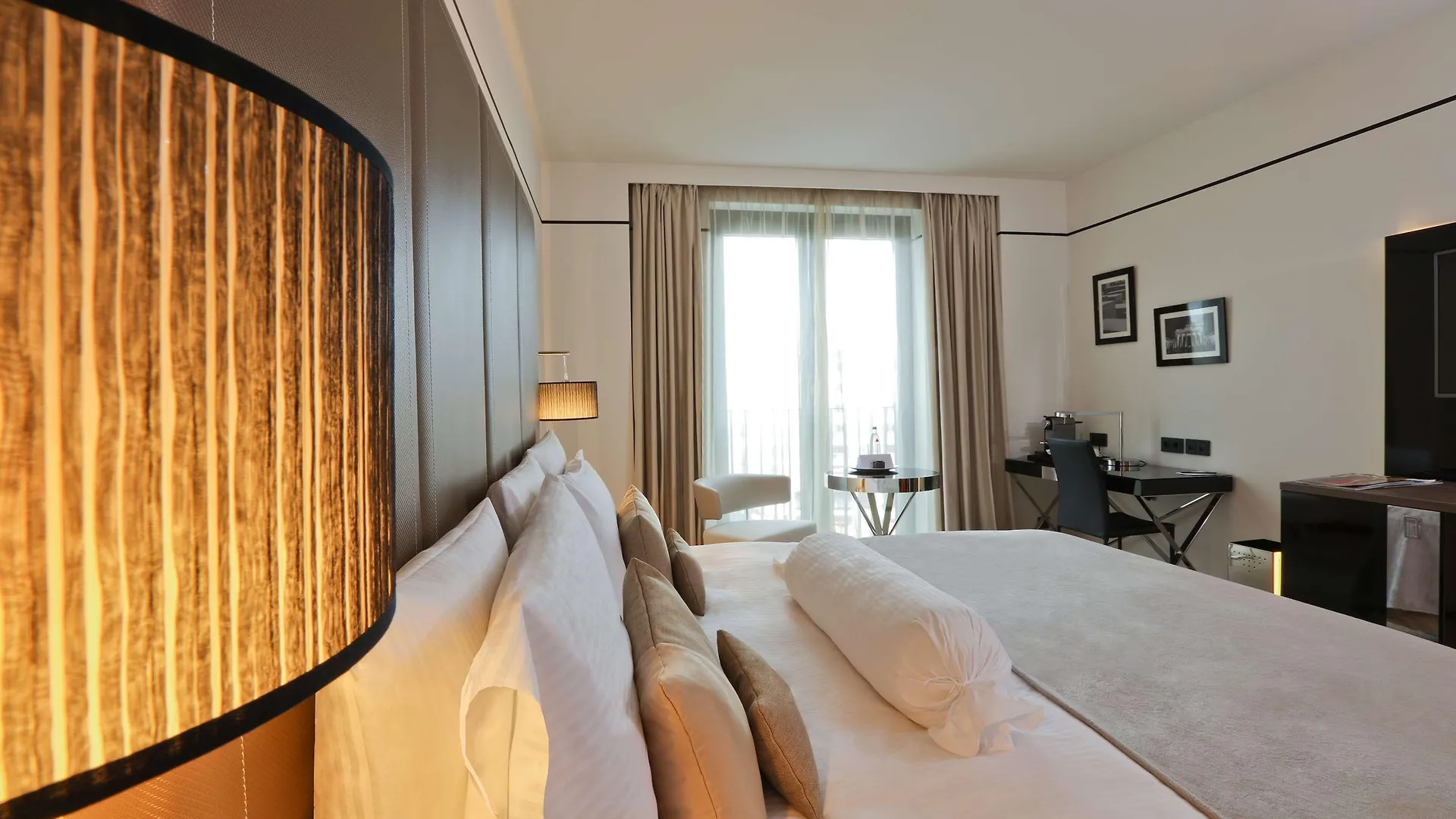 Melia Berlin Hotel 4*,  Tyskland