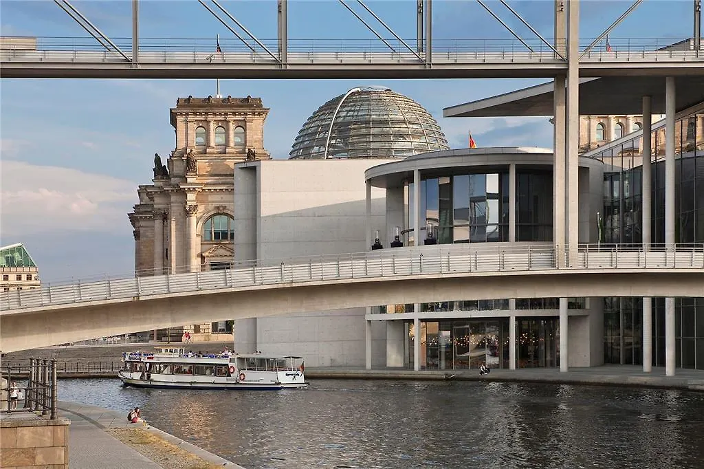 Hotel Meliá Berlín 4*,  Německo