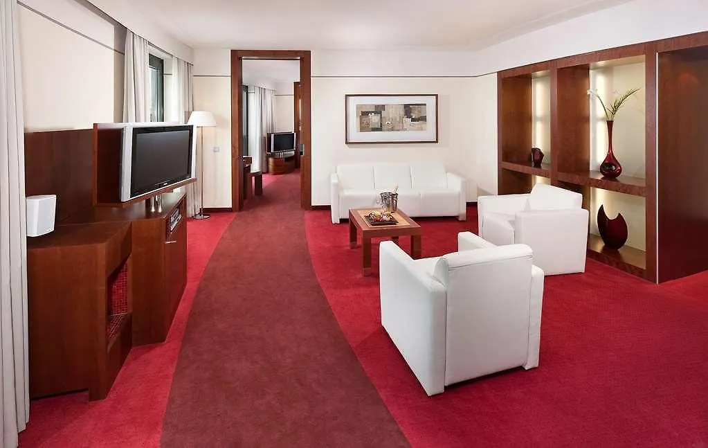 Melia Berlin Hotel 4*,